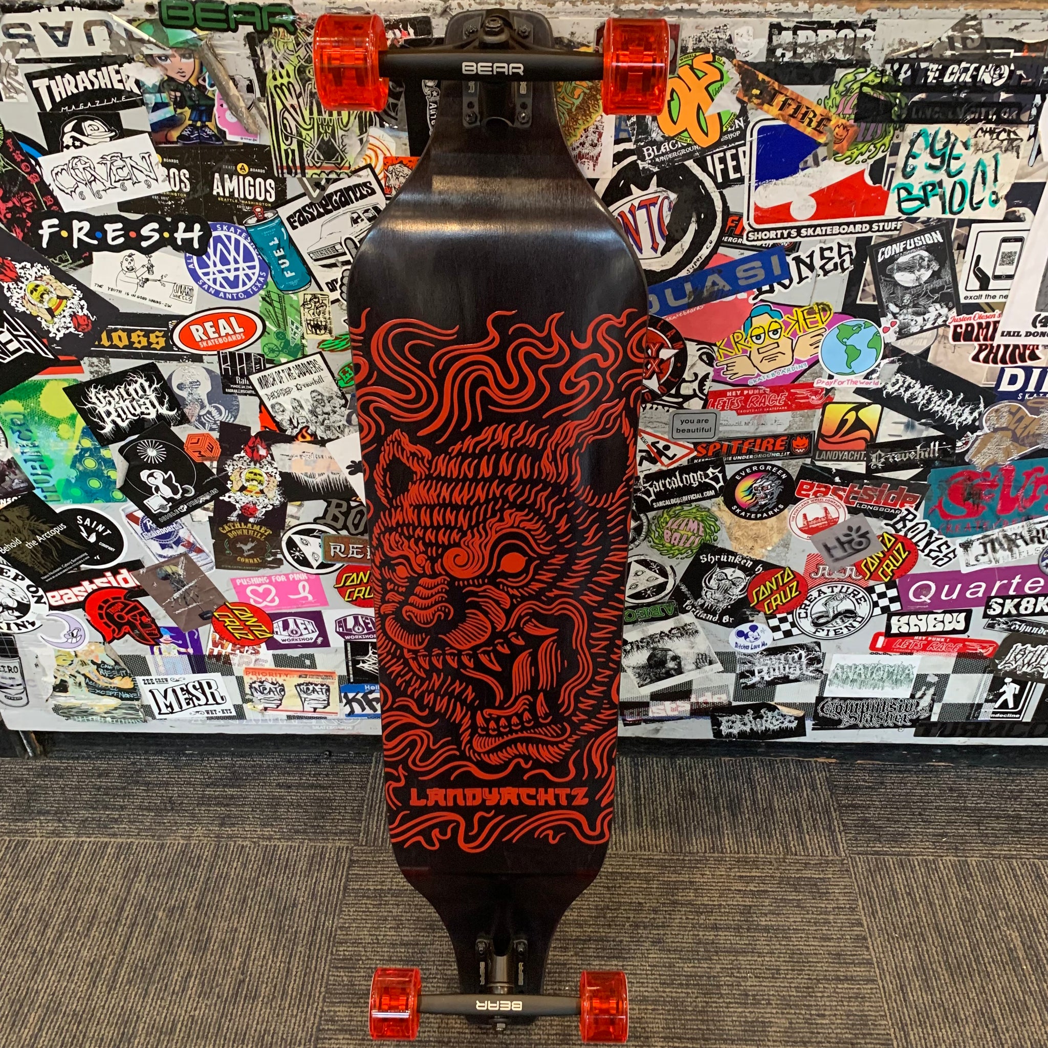 Landyachtz "Evo - Nine Balls" 40" Custom Complete